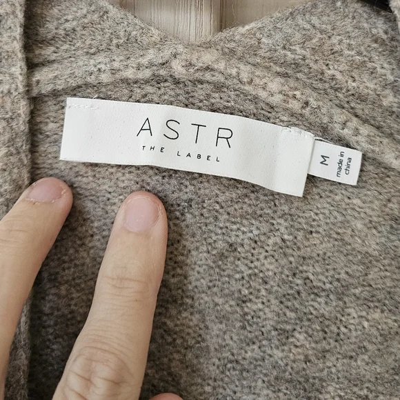 ASTR Belmont Antique Jewelled Button Wool Blend Cardigan - Picture 9 of 13